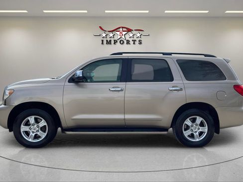 Used 2008 Toyota Sequoia Limited image 2