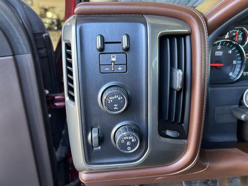 Used 2017 Chevrolet Silverado 1500 High Country image 5