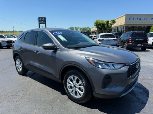 Used 2023 Ford Escape Active w/ Tech Pack #2 AWD/4WD image 1