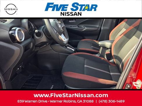Used 2025 Nissan Versa SR w/ Trunk Package FWD image 5