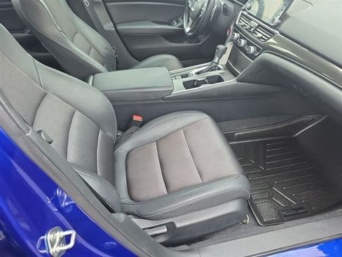 Used 2020 Honda Accord Sport image 10