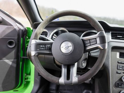 Used 2013 Ford Mustang Boss 302 w/ Boss 302 Accessory Pkg image 33