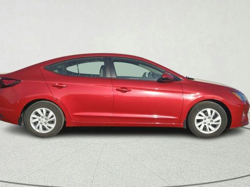 Used 2020 Hyundai Elantra SE image 7