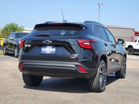 Used 2025 Chevrolet Trax RS w/ Driver Confidence Package FWD image 7