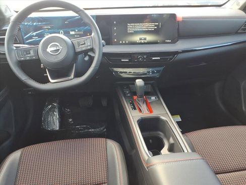 New 2026 Nissan Kicks SR w/ SR Premium Package image 9