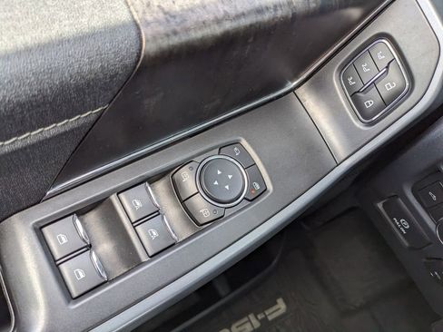 Used 2022 Ford F150 Lariat w/ FX4 Off-Road Package image 19