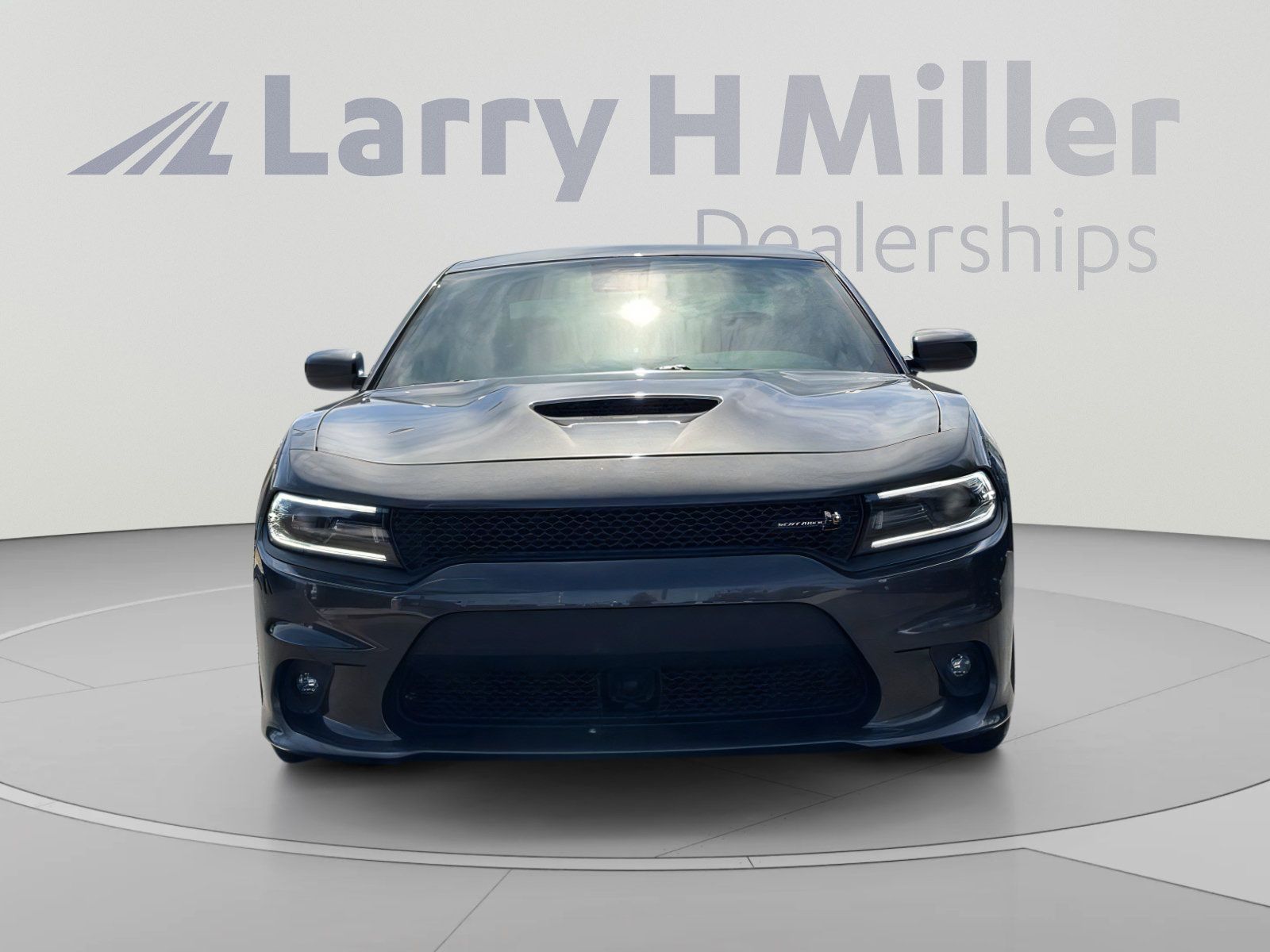 Used 2016 Dodge Charger R/T Scat Pack w/ Technology Group RWD image 5