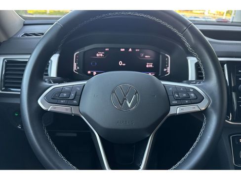 Used 2022 Volkswagen Atlas SEL image 26