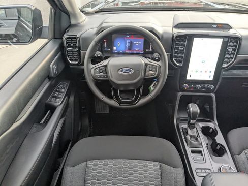 New 2025 Ford Ranger XLT w/ FX4 Off-Road Package AWD/4WD image 15