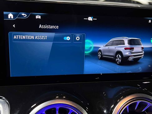 Certified 2025 Mercedes-Benz GLB 250 GLB 250 image 38