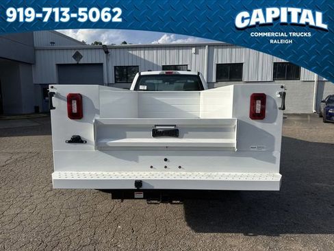 New 2025 Ford F350 XL w/ XL Chrome Package AWD/4WD image 7