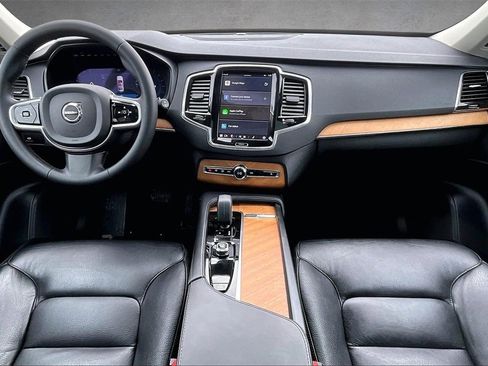 Used 2023 Volvo XC90 B6 Plus w/ Protection Package Premier image 7