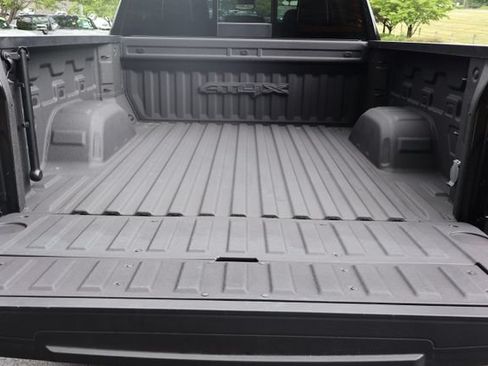Used 2022 GMC Sierra 1500 AT4X AWD/4WD image 23