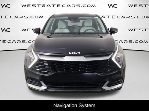 Used 2023 Kia Sportage EX FWD image 2