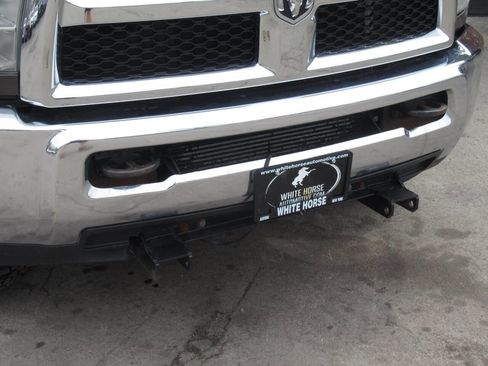 Used 2015 RAM 2500 Tradesman w/ Chrome Appearance Group image 3