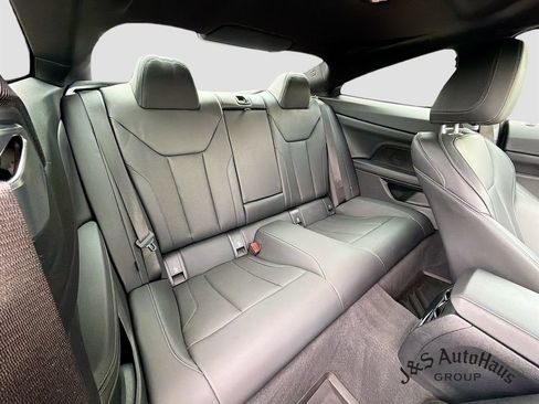 Used 2024 BMW 430i xDrive Coupe w/ M Sport Package AWD/4WD image 32