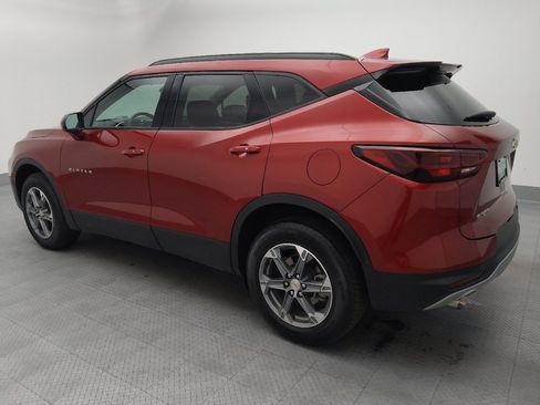 Used 2024 Chevrolet Blazer LT w/ Convenience Package FWD image 3