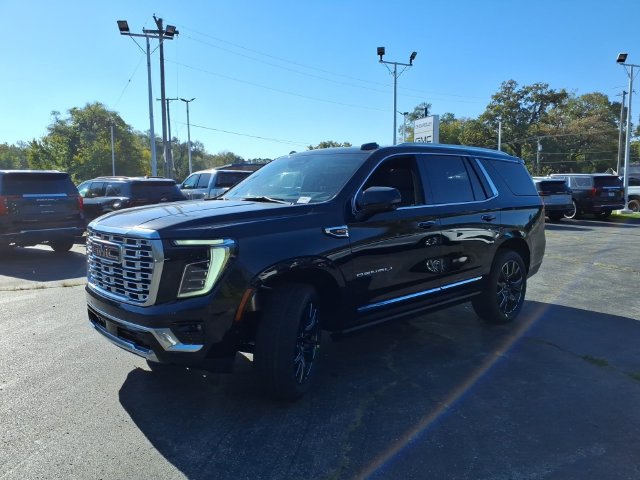 New 2027 GMC Yukon Denali w/ Denali Reserve Package AWD/4WD image 12