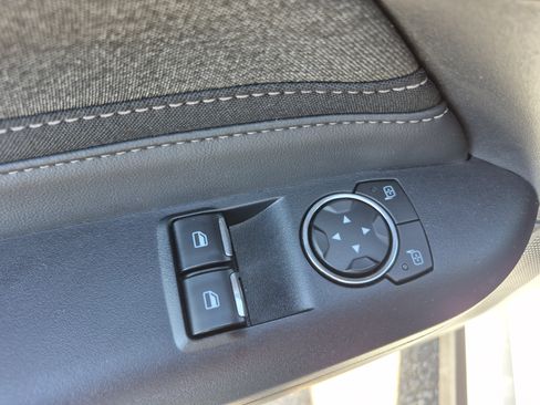 Used 2024 Ford Mustang Coupe RWD image 13