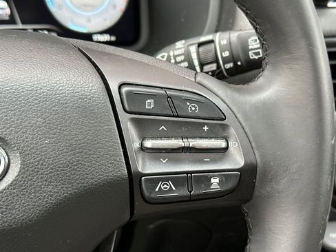 Used 2022 Hyundai Kona Limited w/ Cargo Package image 28