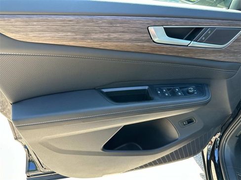 New 2025 Volkswagen Atlas SEL image 20