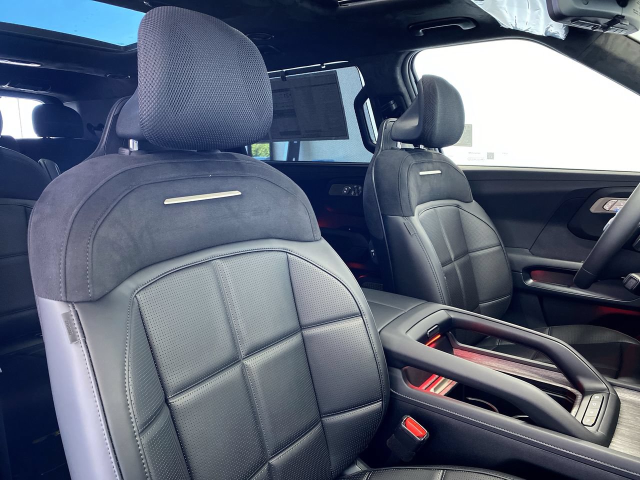 New 2027 Kia Telluride SX Prestige AWD/4WD image 32
