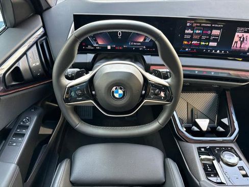 Used 2025 BMW X3 xDrive30i w/ Convenience Package image 13