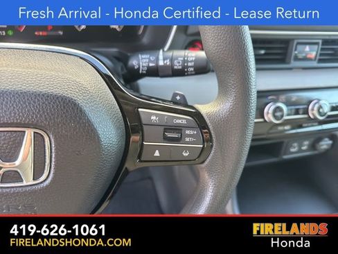 Used 2023 Honda Pilot LX image 19