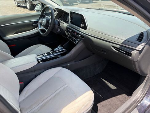 Used 2023 Hyundai Sonata SE w/ Cargo Package FWD image 13