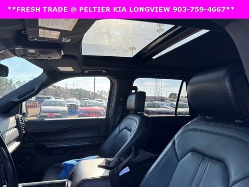Used 2020 Ford Expedition Max Limited image 12