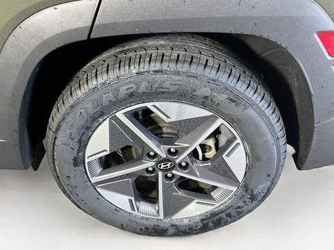 Used 2025 Hyundai Tucson SEL image 11