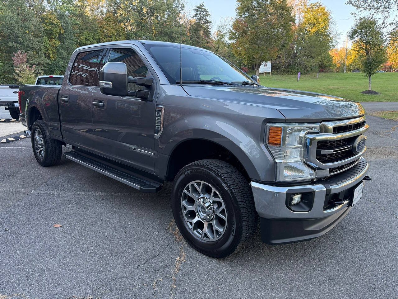 Used 2022 Ford F250 Lariat AWD/4WD image 9
