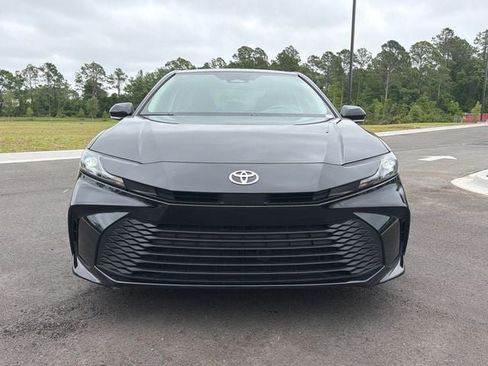 Used 2026 Toyota Camry LE FWD image 7