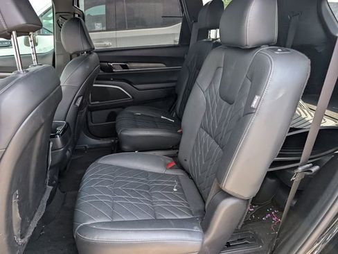 Used 2024 Kia Telluride EX X-Line image 29