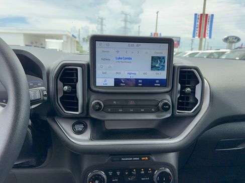 Certified 2024 Ford Bronco Sport Big Bend AWD/4WD image 20