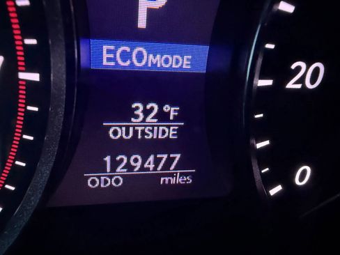 Used 2013 Lexus LS 460 AWD image 21