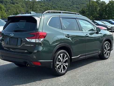 Certified 2023 Subaru Forester Limited AWD/4WD image 4