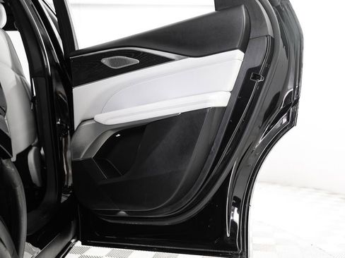 Used 2024 Cadillac Lyriq Luxury RWD image 48