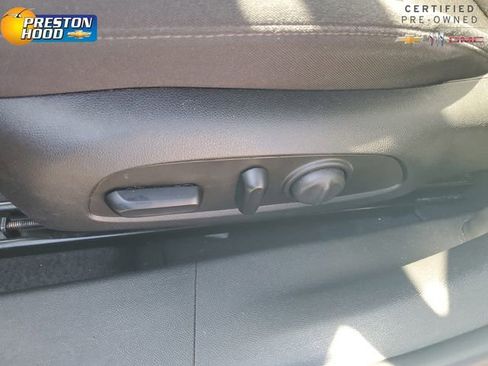 Used 2023 Chevrolet Malibu LT FWD image 19