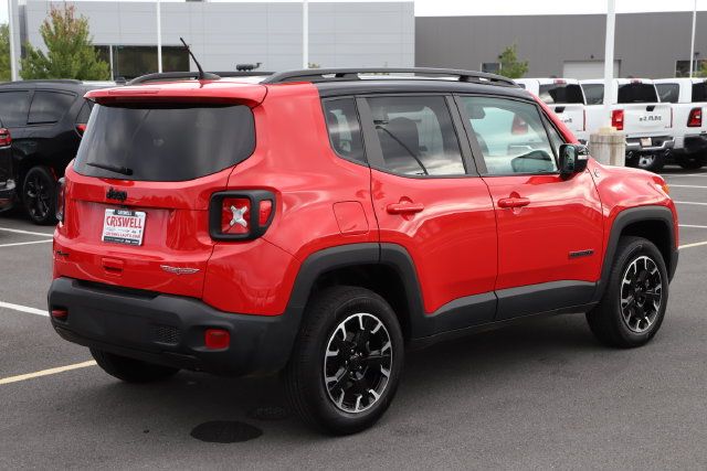 Used 2023 Jeep Renegade Trailhawk AWD/4WD image 4
