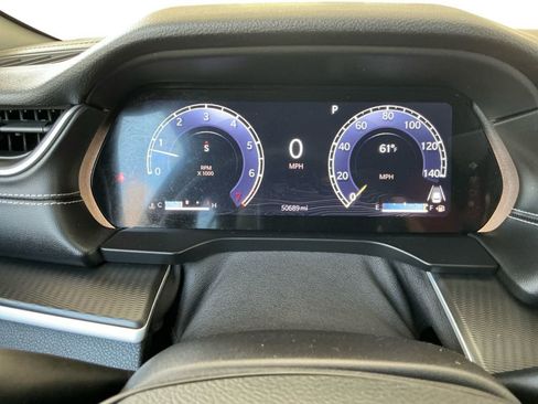 Used 2023 Jeep Grand Cherokee Altitude image 16