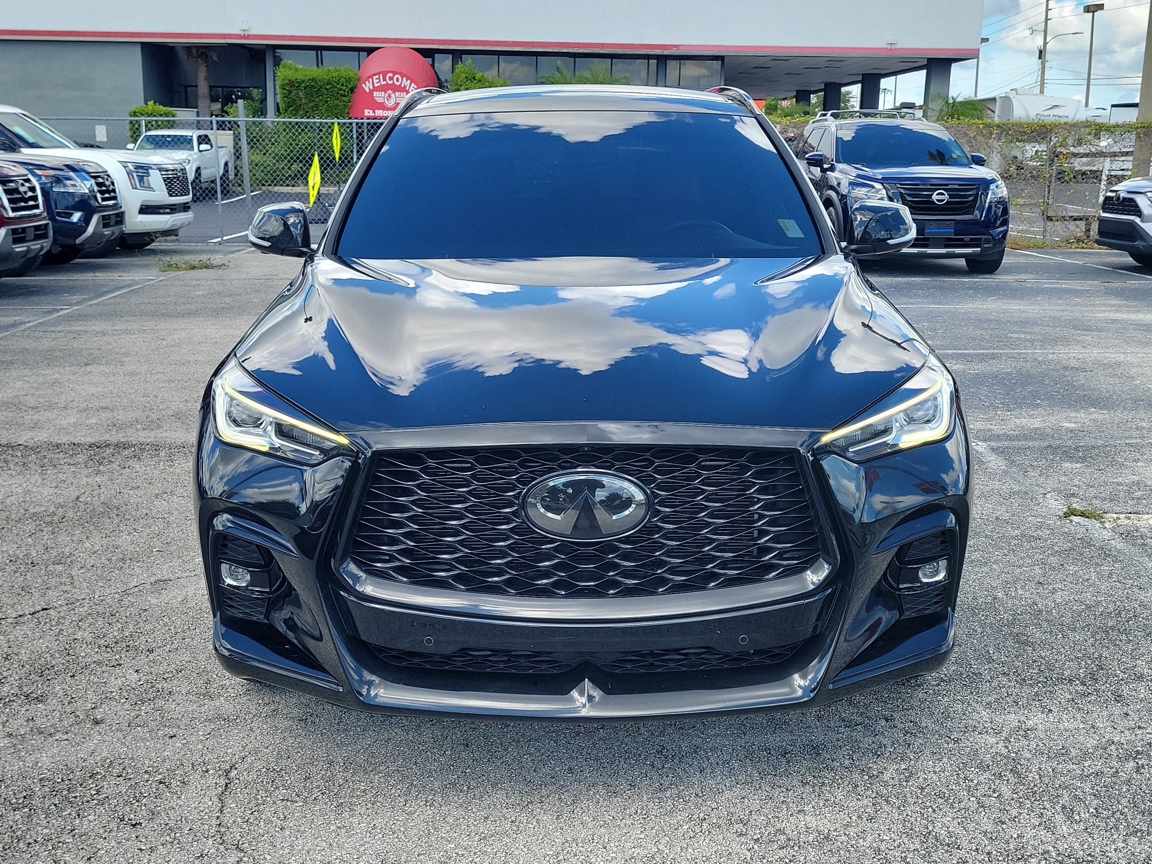 Used 2024 INFINITI QX50 Sport AWD/4WD image 2