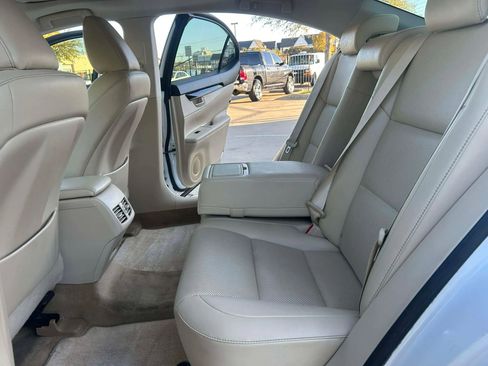 Used 2015 Lexus ES 350 image 24