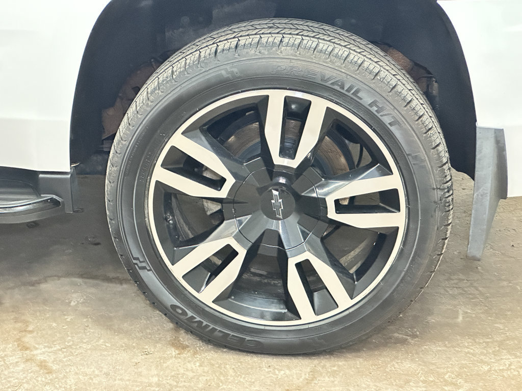 Used 2018 Chevrolet Tahoe Premier AWD/4WD image 49