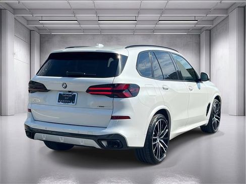 Used 2025 BMW X5 xDrive40i w/ Executive Package AWD/4WD image 3