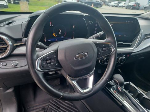 Used 2024 Chevrolet Trax ACTIV w/ Driver Confidence Package FWD image 9