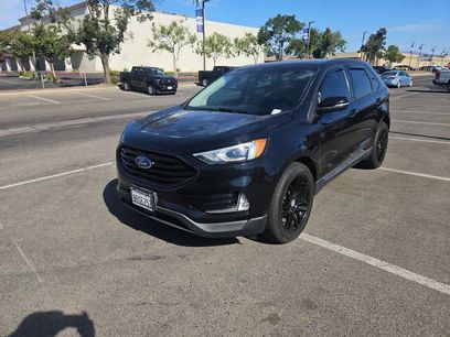 Used 2020 Ford Edge SEL w/ Convenience Package