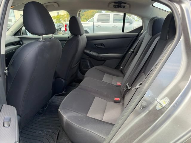 Used 2024 Nissan Sentra SV FWD image 6