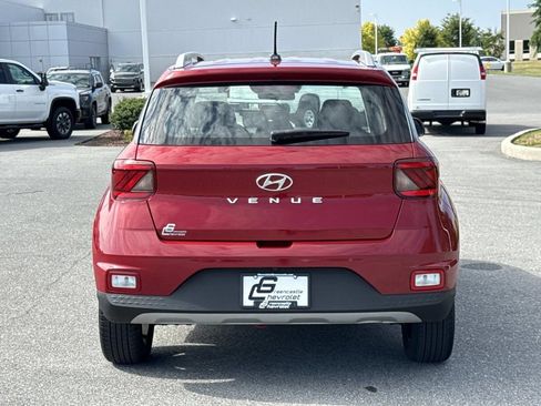 Used 2023 Hyundai Venue SEL w/ Cargo Package FWD image 26