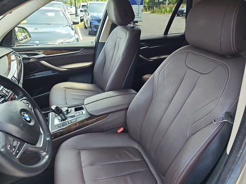 Used 2015 BMW X5 xDrive35d AWD/4WD image 9